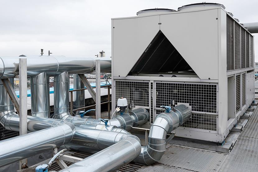 air cooled water chiller with piping